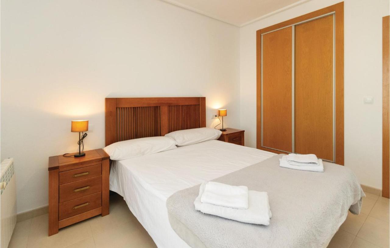 2 Bedroom Amazing Apartment In Roldan Los Tomases Екстер'єр фото