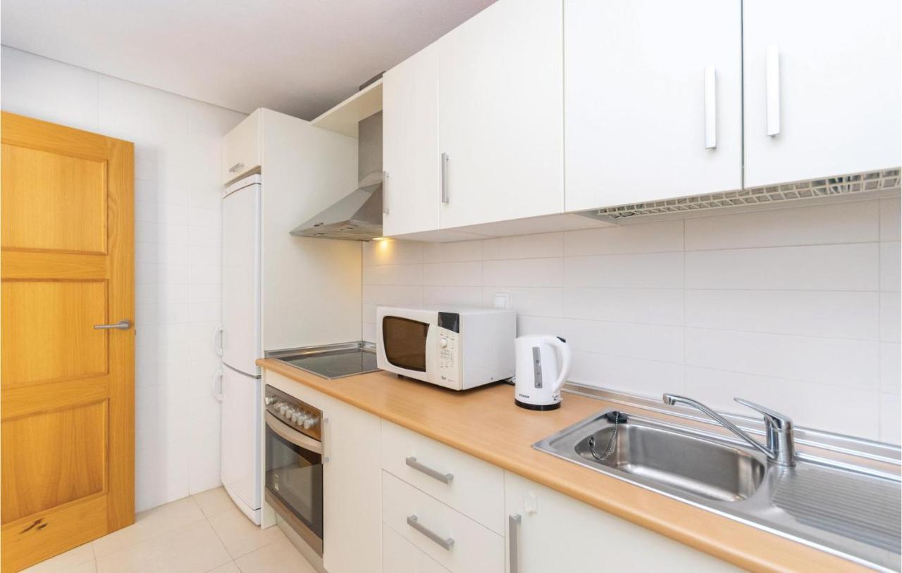 2 Bedroom Amazing Apartment In Roldan Los Tomases Екстер'єр фото
